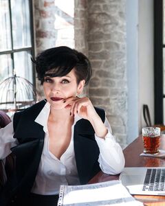 Яна Куликова