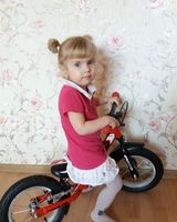 Екатерина Голополосова