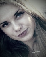 Лена Максименко