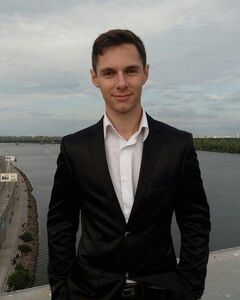Владислав Дихтярёв