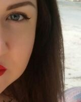 Аня Ильинова