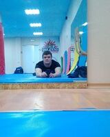 Петя Николаенко