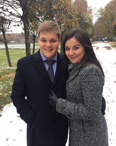 Анна Суровова