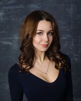 Елена Комова