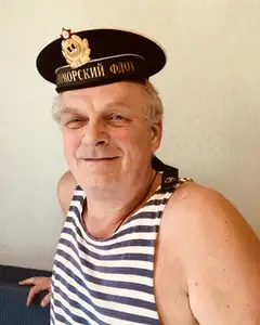 Олег Литвинов