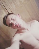 Максим Алексеенок