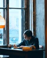 Игорь Сухарников