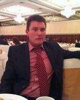 Александр Власов