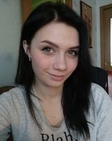 Анна Углова
