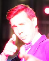 Александр Безденежных