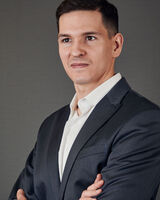 Александр Меньщиков