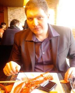 Олег Фролов