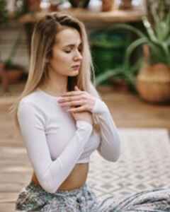 Седа Бакарова