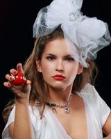 Анна Салдаткова