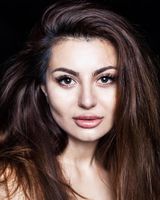 Элина Абкарова