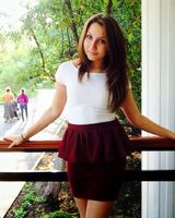 Лена Карнаух