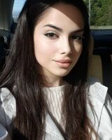 Нелли Мелян