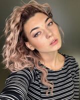 Алина Огаркова