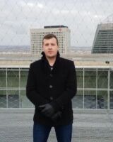 Антон Артамонов