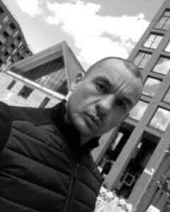 Рустам Назаров