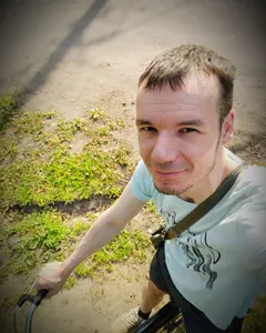 Евгений Бахвалов