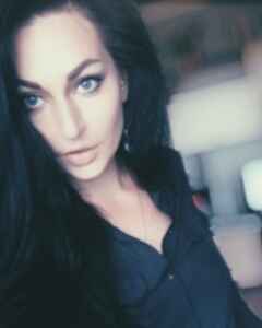 Анна Черкашина