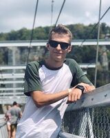 Антон Давыдов