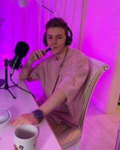 Олег Шеряков