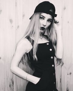 Екатерина Мельник