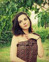 Юлия Попова