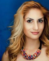 Элеонора Nora