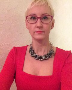 Юлия Бурова