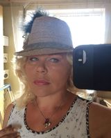 Анна Иванова