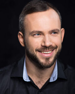 Владимир Захаренков