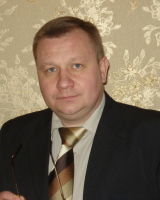 Олег Усатенко