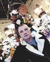 Роман 