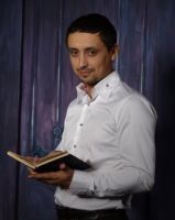 Денис Леонидович