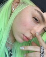 Полина Артюхова