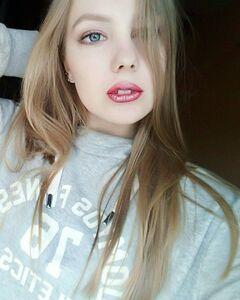 Анна Абрамова