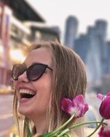 Оля Степченкова