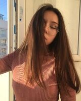 Алина Ковальжи