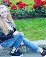 Елена Попова