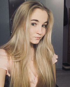 Алена Савельева