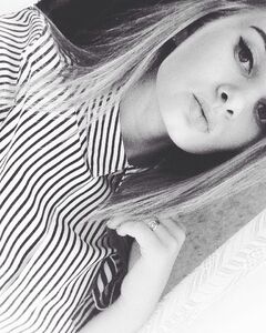 Анна Голотина