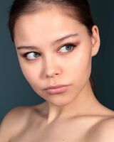 Анна Снеткова