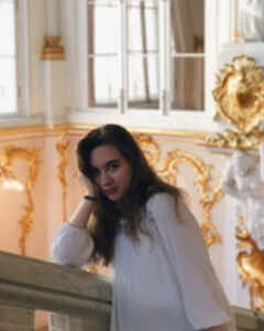 Элизабет Каллехас