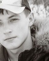 Виктор Догаев