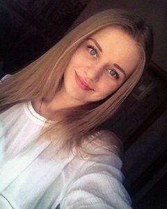 Анна Костина