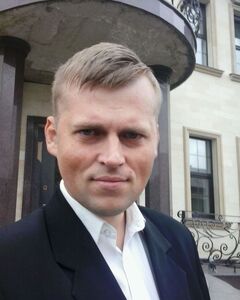 Сергей Селезнёв