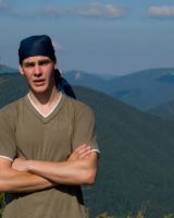 Аександр Ярмолюк